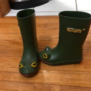 wellipets rain boots